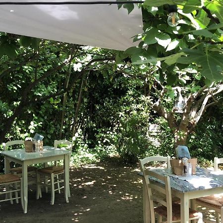 Labottega - Camere مارينا دي بييتراسانْت المظهر الخارجي الصورة